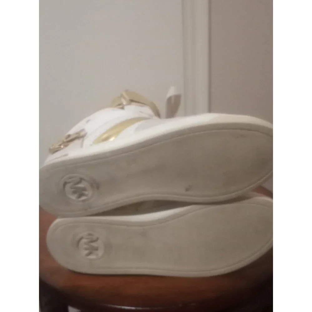 Women Michael Kors Athletic Tennis Shoes hightop logo SZ 7.5M Gold/white Leather - Picture 3 of 14